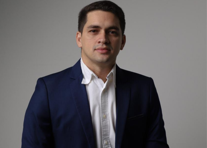 RONALDO RODRIGUES _ MÉDICO ORTOPEDISTA _ CIRURGIA DE OMBRO E COTOVELO CRM_AL 6910 _ RQE 4109